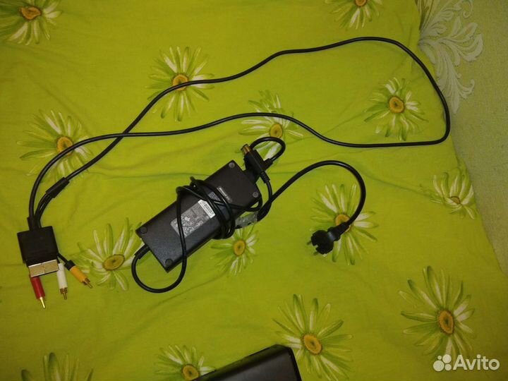 Xbox 360 (без жесткого диска)
