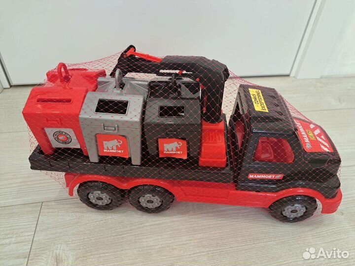 Новый в упаковке Контейнеровоз Mammoet