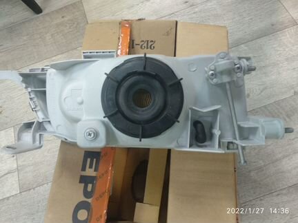 Фара головного света depo 212-1142L-LD-E