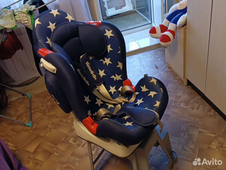 Автомобильное детское кресло от 0 до 25 кг
