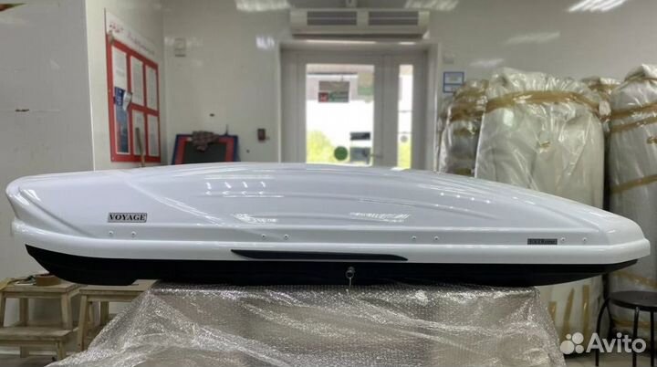 Aвтобокс Voyage extreme 216см V500L глянец пмма