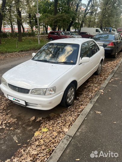 Toyota Corolla 1.5 AT, 1997, 250 000 км