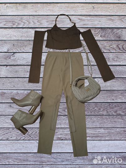 Новые брюки Benetton с эластаном по типу легинсы