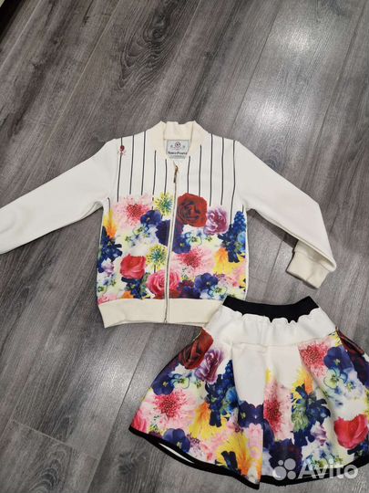 Noble people костюм