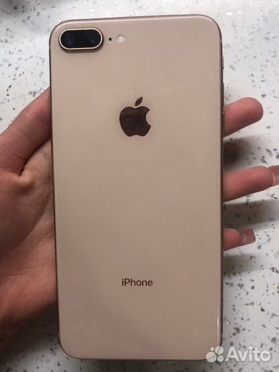 iPhone 8 Plus, 64 ГБ