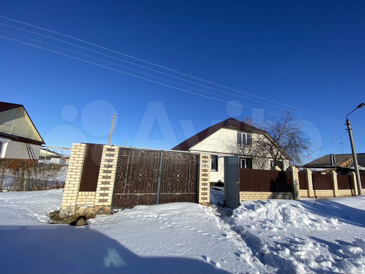 Коттедж 94,1 м² на участке 10 сот.