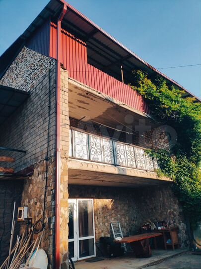 Гостевой дом 470 м² и 15 соток в собственности