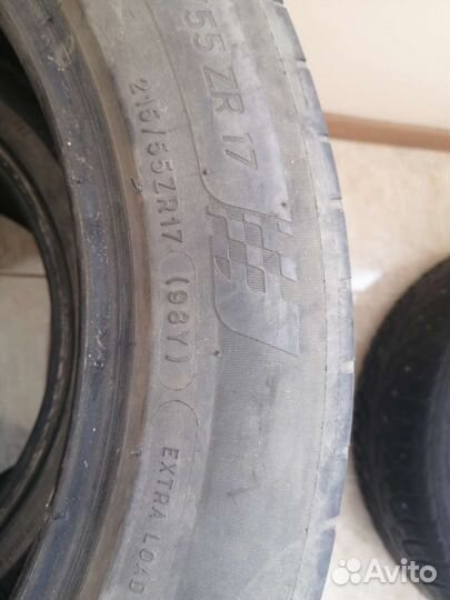 Michelin Pilot Sport 4 215/55 R17 99ZR