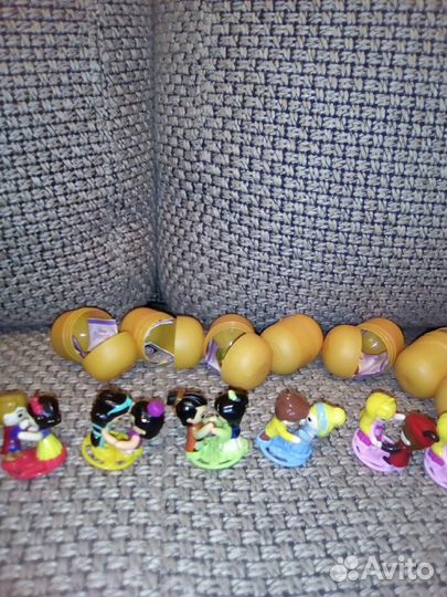 Игрушки из киндеров-сюрпризов