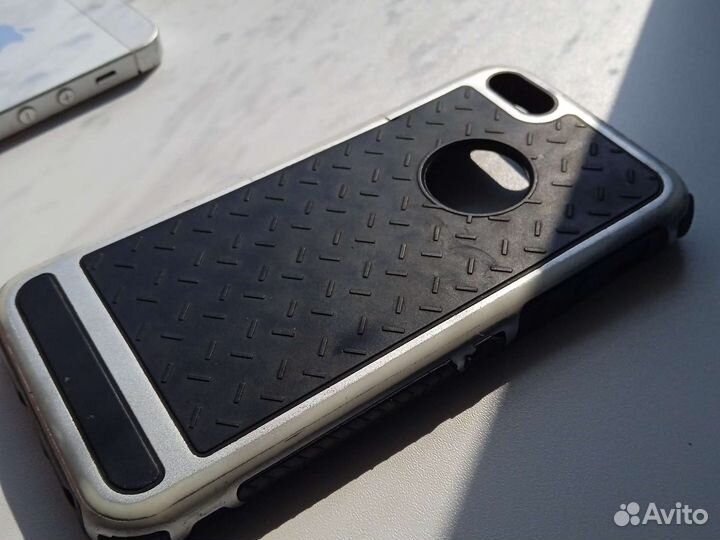 Телефон iPhone 5s 64gb