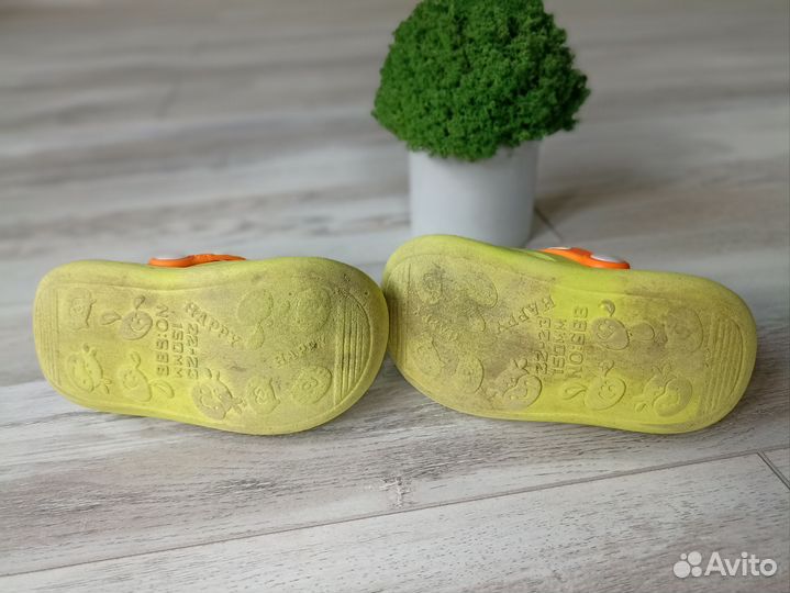 Обувь детская 22, 23