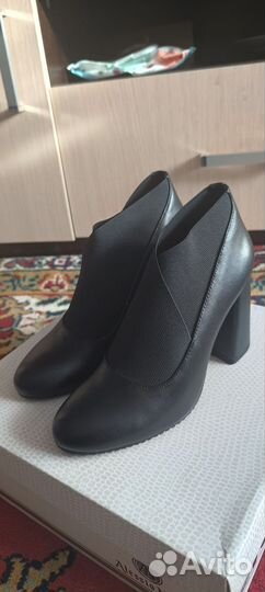 Ботильоны женские