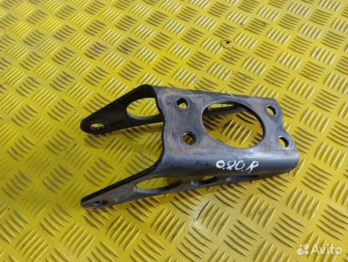 Кронштейн амортизатора Man Tga Tgs Tgx