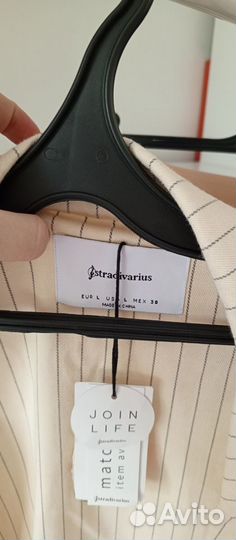 Пиджак и брюки женские Stradivarius 48-50