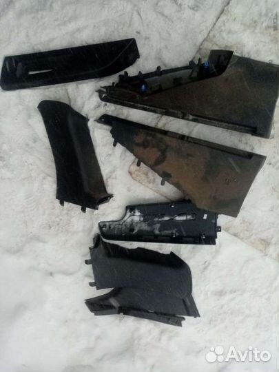 Пластиковые накладки салона Renault Duster