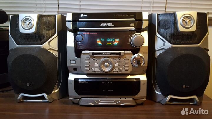 Музыкальный центр LG-FFH262