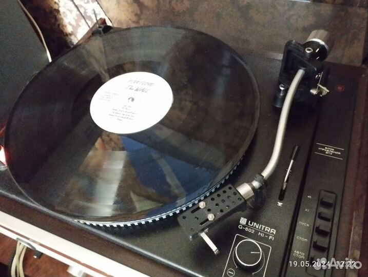 Проигрыватель винила