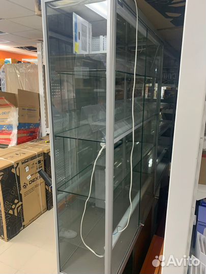 Стеклянная витрина бу