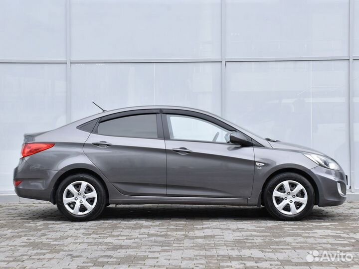 Hyundai Solaris 1.6 AT, 2013, 186 241 км