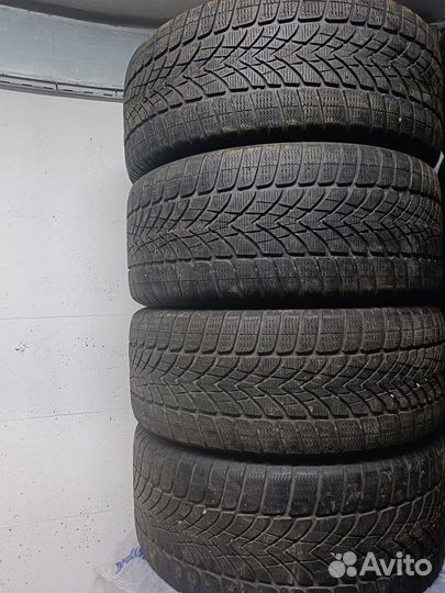 Dunlop SP Winter Sport 4D 295/40 R20