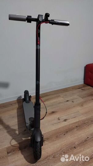 Электросамокат Xiaomi Mi Electric Scooter 1S Black