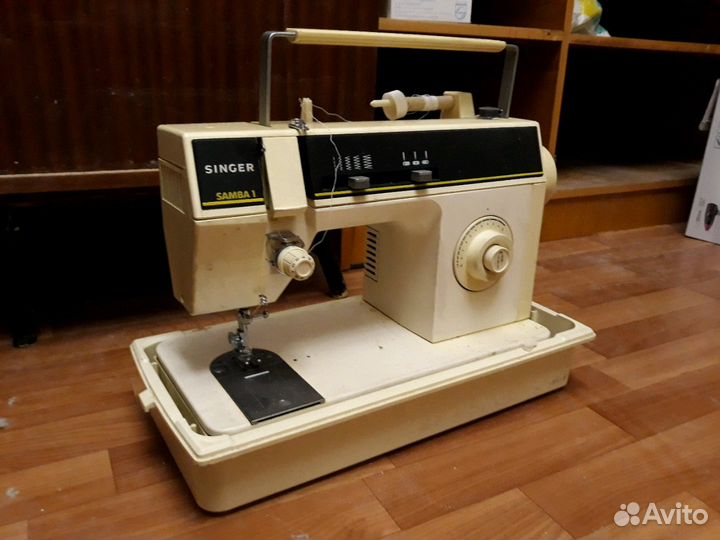 Швейная машина Singer samba 1
