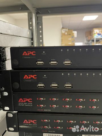 APC консоль KVM 1116P и APC AP5202 купить в Москве | Электроника | Авито
