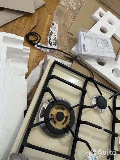 Газовая плита новая