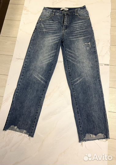 Джинсы женские