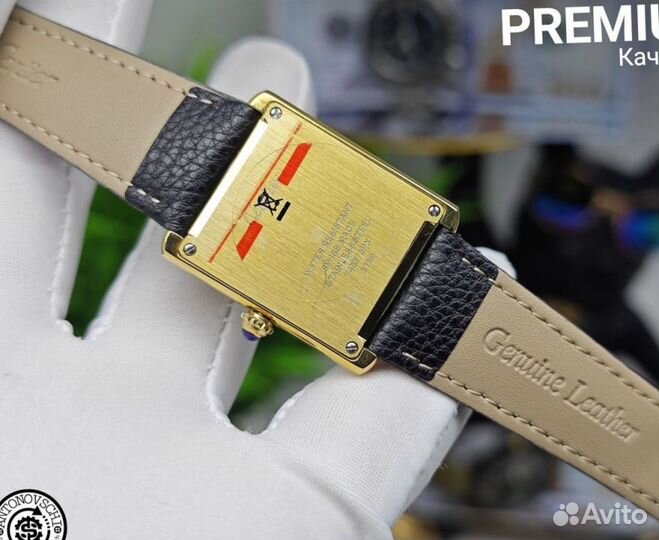 Часы Cartier Tank