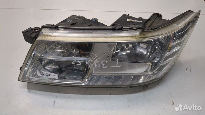 Фара (передняя) Dodge Journey, 2009