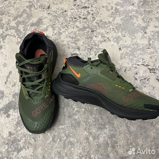 Кроссовки nike gore tex