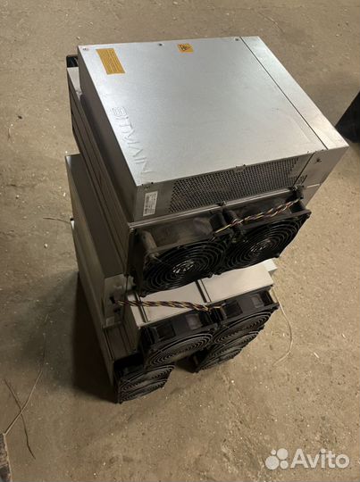 Antminer S19 90th 126