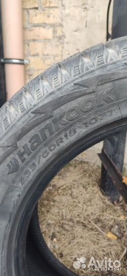 Hankook AH11 235/60 R18 19B