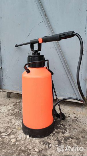 Опрыскиватель садовый ручной 9 литров