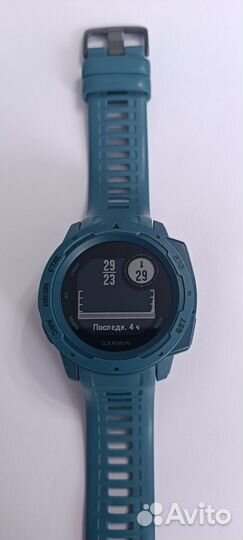 Часы garmin instinct