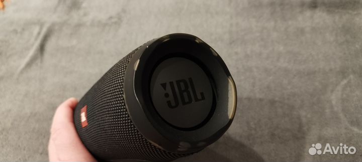 Bluetooth колонка JBL charge 3