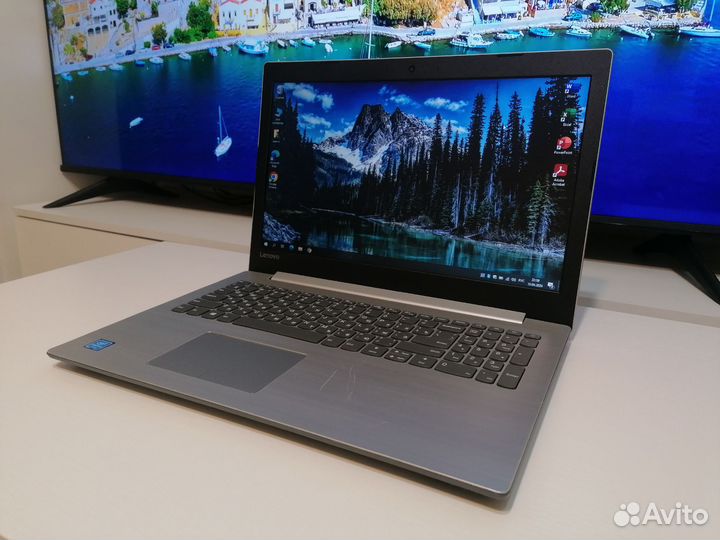 Быстрый ноутбук Lenovo 4 ядра 2 видеокарты