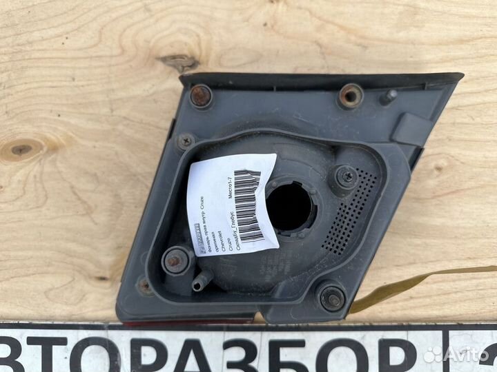 Фонарь правый внутренний Chevrolet Cruze