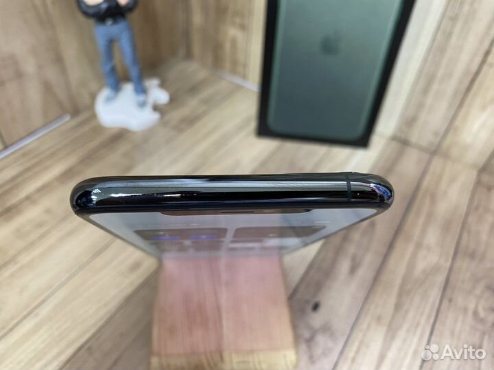 iPhone 11 pro max 64gb Green