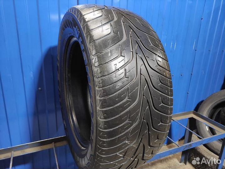 Hankook Ventus ST RH06 285/55 R18