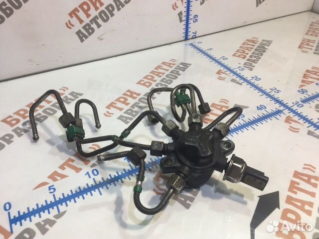 Рено Кангу Рейка топливная с датчиком