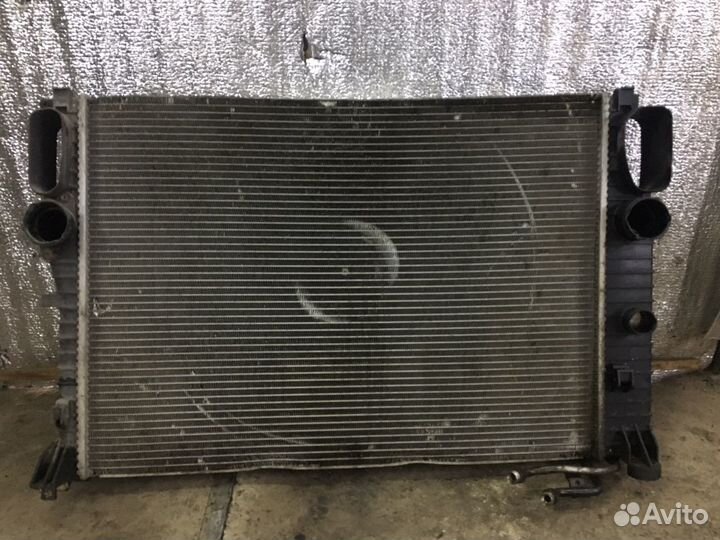 Радиатор Mercedes w211 M271 1.8 компрессор