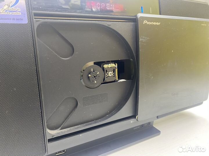 K.5241 Музыкальный центр Pioner X-SMC01BT-K