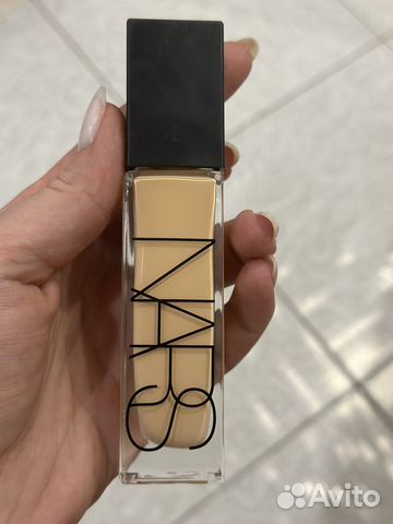 Тональный крем Nars
