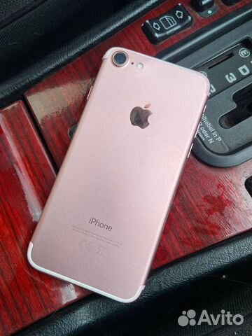 Телефон iPhone 7 32gb