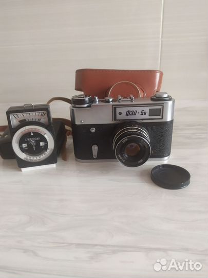 Фотоаппарат фэд 5в с экспонометром Ленинград-7
