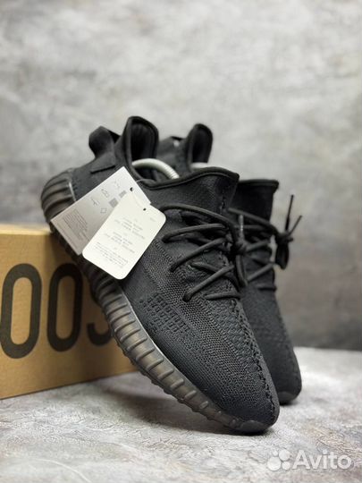 Кроссовки Adidas Yeezy Boost 350 (41)