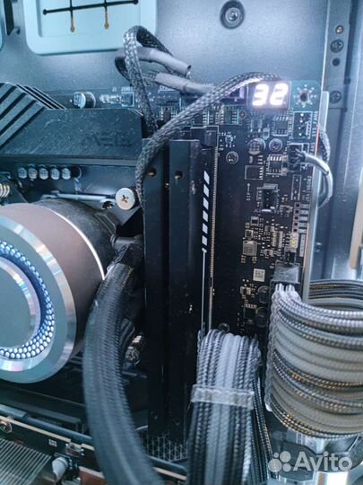 Gskill trident z 6400 rgb a-die 32 gb