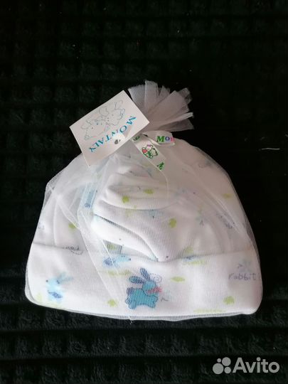 Шапочки и носочки(новые)